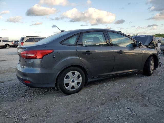 Photo 3 from auction – 2015 FORD FOCUS S with VIN 1FADP3E29FL365959