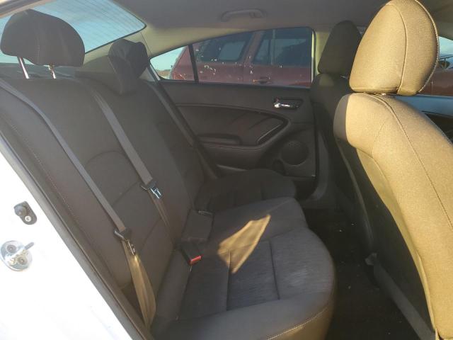 Photo 10 from auction – 2016 KIA FORTE LX with VIN KNAFK4A64G5590552