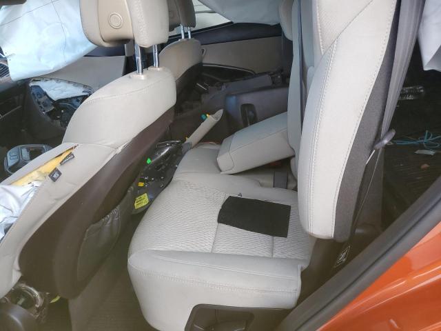 Photo 11 from auction – 2014 HYUNDAI SANTA FE S with VIN 5XYZU3LB2EG190895