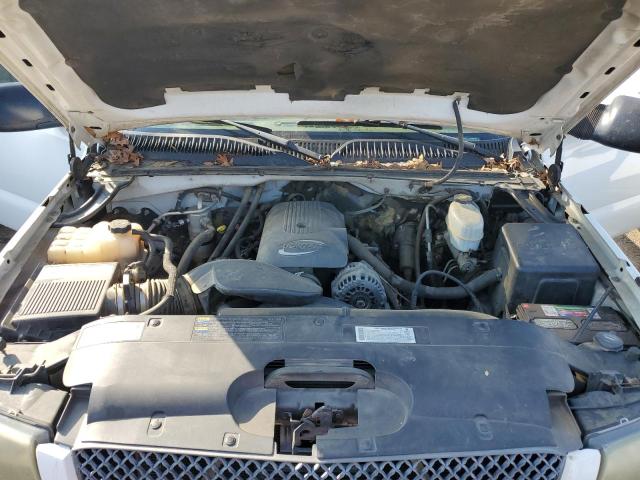 Photo 11 from auction – 2004 CHEVROLET SILVERADO with VIN 1GCHC23U44F233161