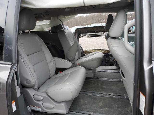 Photo 11 from auction – 2017 TOYOTA SIENNA XLE with VIN 5TDDZ3DC7HS181460