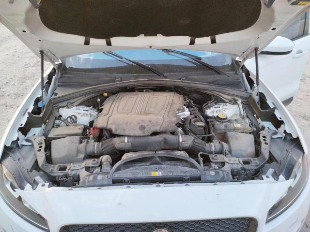 Photo 12 from auction – 2017 JAGUAR F-PACE PRE with VIN SADCJ2BV0HA095121