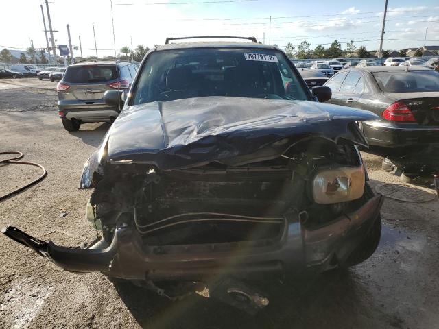 Photo 5 from auction – 2004 FORD ESCAPE XLT with VIN 1FMCU93144KA50352