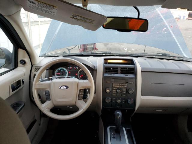 Photo 8 from auction – 2010 FORD ESCAPE XLS with VIN 1FMCU0C79AKA42520