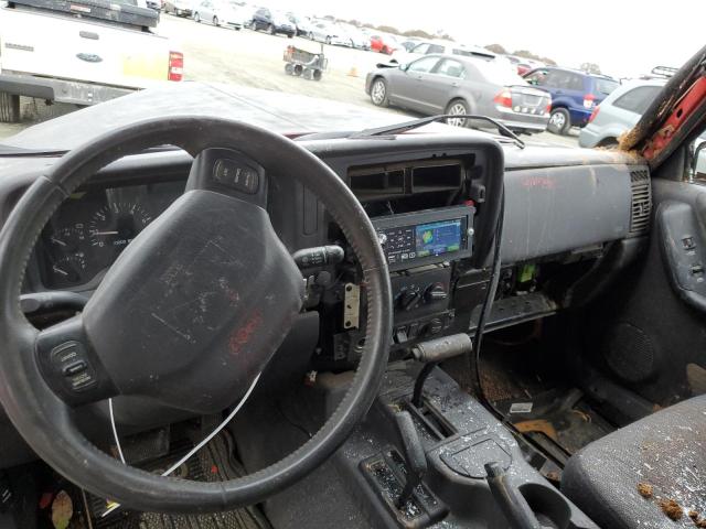 Photo 8 from auction – 2000 JEEP CHEROKEE S with VIN 1J4FF48S5YL132133