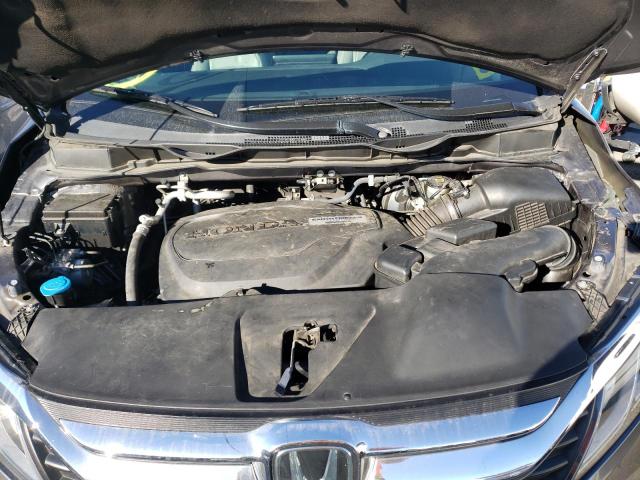 Photo 12 from auction – 2018 HONDA ODYSSEY EX with VIN 5FNRL6H79JB035528
