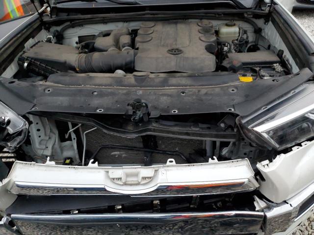 Photo 11 from auction – 2016 TOYOTA 4RUNNER SR with VIN JTEBU5JR0G5391621