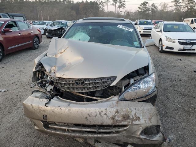 Photo 5 from auction – 2003 TOYOTA CAMRY LE with VIN JTDBF32K630097023