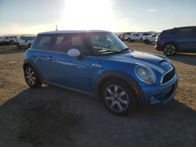 Photo 4 from auction – 2010 MINI COOPER S with VIN WMWMF7C59ATZ73861