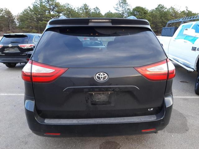 Photo 6 from auction – 2017 TOYOTA SIENNA LE with VIN 5TDKZ3DC3HS813426
