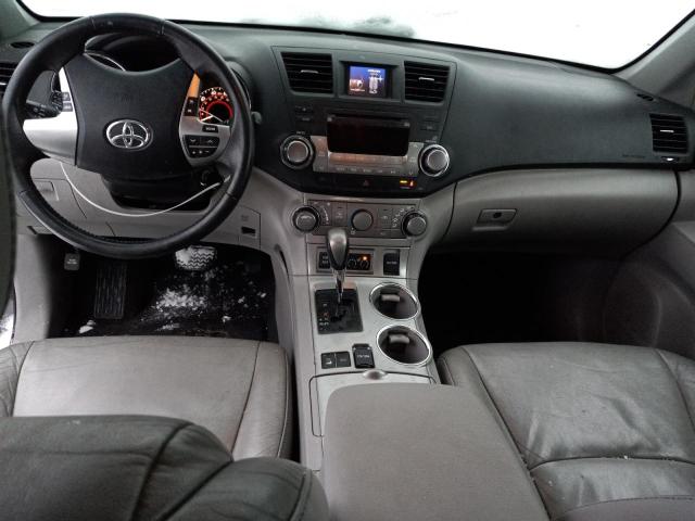 Photo 8 from auction – 2011 TOYOTA HIGHLANDER with VIN 5TDBK3EH0BS062422