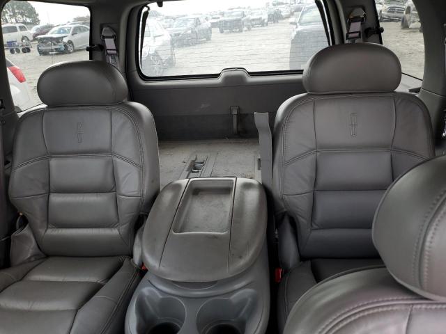 Photo 10 from auction – 2000 LINCOLN NAVIGATOR with VIN 5LMEU27A0YLJ19397