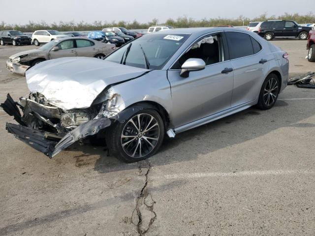 TOYOTA CAMRY SE 2020 with VIN 4T1G11AK2LU950855 - Photo from auction