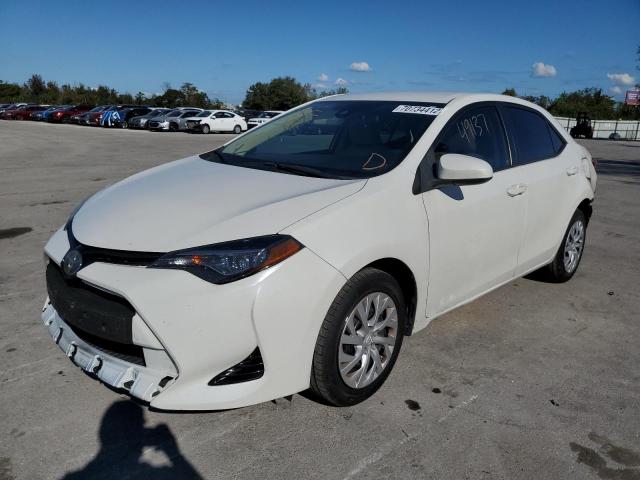 TOYOTA COROLLA L 2018 with VIN 5YFBURHE9JP748464 - Photo from auction