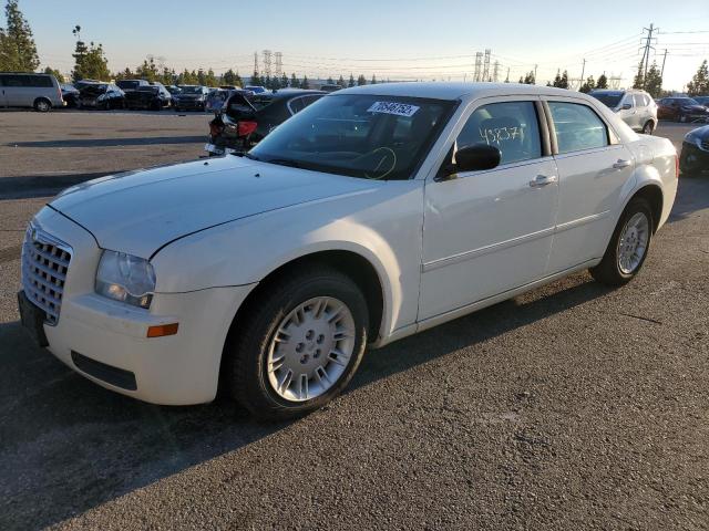 CHRYSLER 300 2007 with VIN 2C3KA43R17H877632 - Photo from auction