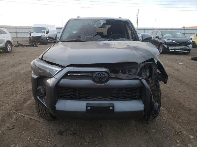 Photo 5 from auction – 2022 TOYOTA 4RUNNER SR with VIN JTEEU5JR8N5273276