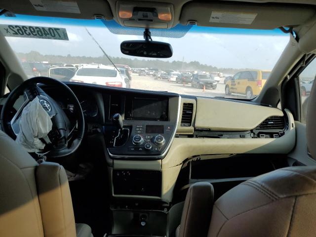 Photo 8 from auction – 2015 TOYOTA SIENNA XLE with VIN 5TDYK3DC8FS685082