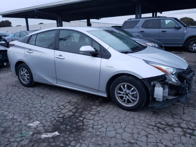 Photo 4 from auction – 2017 TOYOTA PRIUS with VIN JTDKBRFU1H3572576