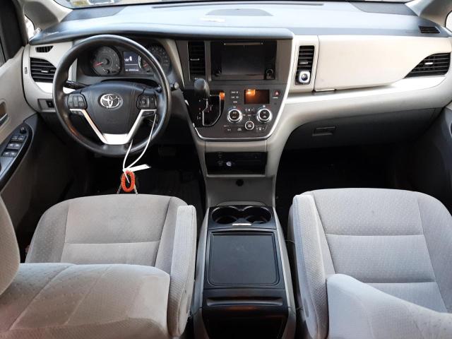 Photo 8 from auction – 2017 TOYOTA SIENNA LE with VIN 5TDKZ3DC3HS813426