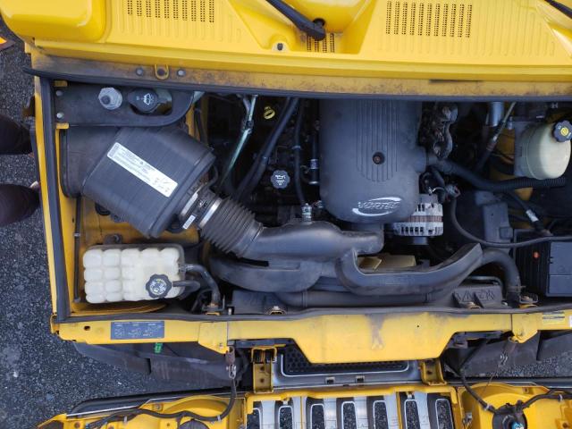 Фото 12 с аукциона – 2004 HUMMER H2 с VIN 5GRGN23U24H110631
