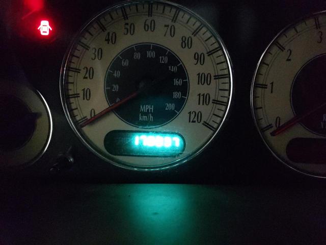 Photo 9 from auction – 2001 CHRYSLER TOWN & COU with VIN 2C4GP54L81R252677