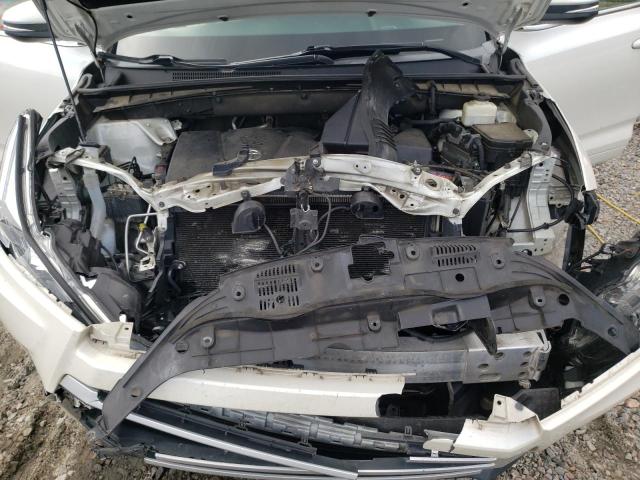 Photo 12 from auction – 2017 TOYOTA HIGHLANDER with VIN 5TDKZRFH1HS510401