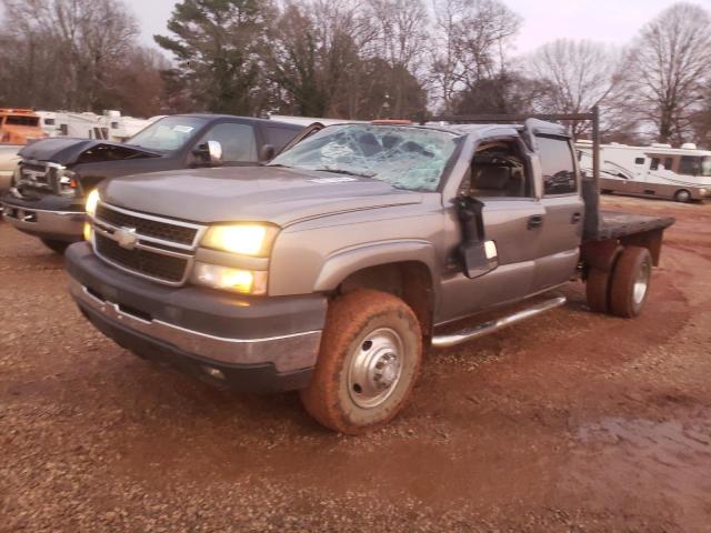 Photo 2 from auction – 2006 CHEVROLET SILVERADO with VIN 1GCJK33DX6F268512