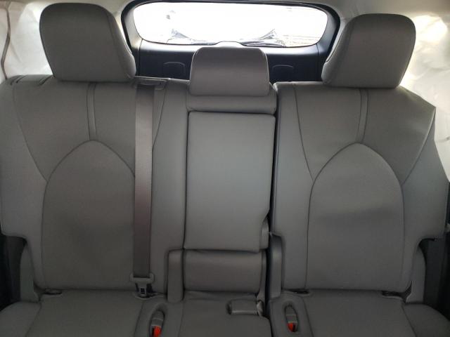 Photo 10 from auction – 2021 TOYOTA HIGHLANDER with VIN 5TDDZRBHXMS525827