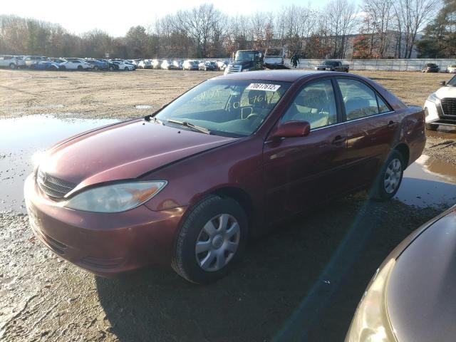 TOYOTA CAMRY LE 2004 with VIN 4T1BE32K74U267611 - Photo from auction