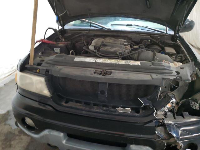 Photo 12 from auction – 2000 LINCOLN NAVIGATOR with VIN 5LMFU28A8YLJ22325