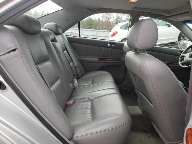 Photo 10 from auction – 2003 TOYOTA CAMRY LE with VIN 4T1BE30K93U690207