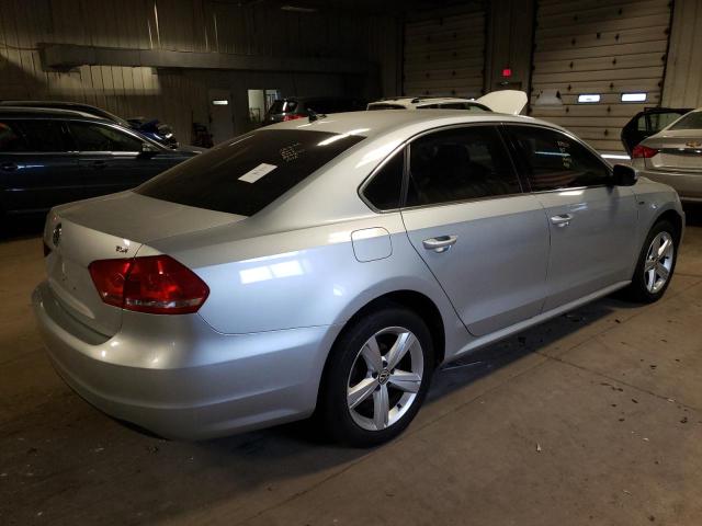 Photo 3 from auction – 2015 VOLKSWAGEN PASSAT S with VIN 1VWAS7A32FC116238