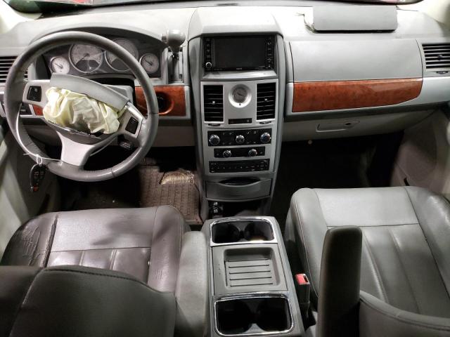 Photo 8 from auction – 2008 CHRYSLER TOWN & COU with VIN 2A8HR54P38R792748