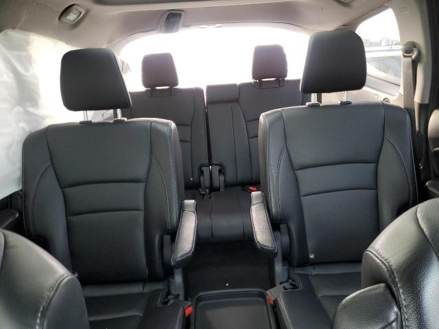 Photo 10 from auction – 2018 HONDA PILOT ELIT with VIN 5FNYF6H04JB030811