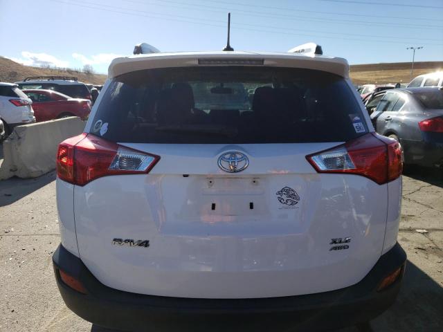 Photo 6 from auction – 2015 TOYOTA RAV4 XLE with VIN JTMRFREV2FD163913