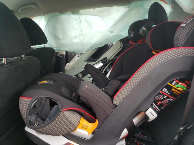 Photo 10 from auction – 2016 NISSAN ROGUE S with VIN 5N1AT2MT3GC742361