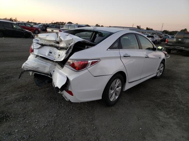 Photo 3 from auction – 2013 HYUNDAI SONATA HYB with VIN KMHEC4A40DA084354