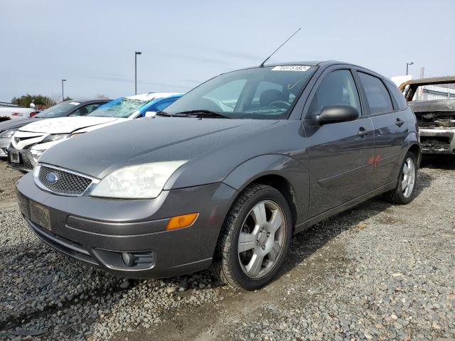 FORD FOCUS ZX5 2007 with VIN 1FAFP37N17W103255 - Photo from auction