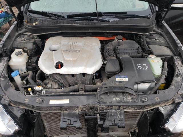 Photo 11 from auction – 2015 HYUNDAI SONATA HYB with VIN KMHEC4A42FA137039
