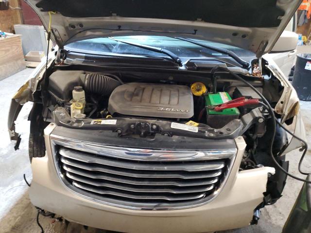 Photo 12 from auction – 2014 CHRYSLER TOWN & COU with VIN 2C4RC1BG2ER317225