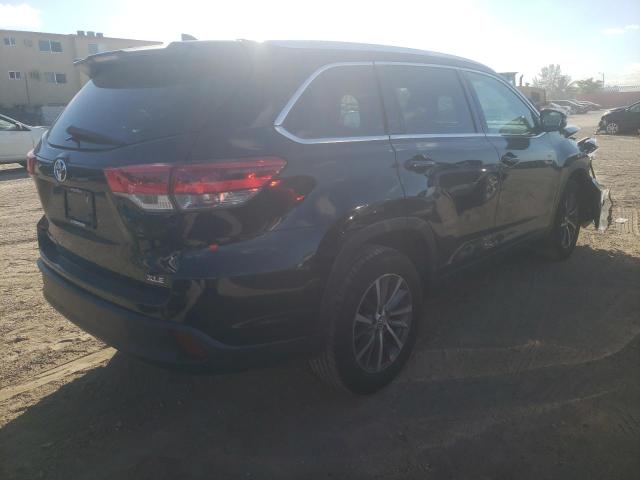 Photo 3 from auction – 2019 TOYOTA HIGHLANDER with VIN 5TDKZRFH6KS347655
