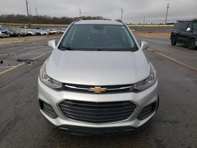 Photo 5 from auction – 2017 CHEVROLET TRAX 1LT with VIN 3GNCJLSB8HL232913