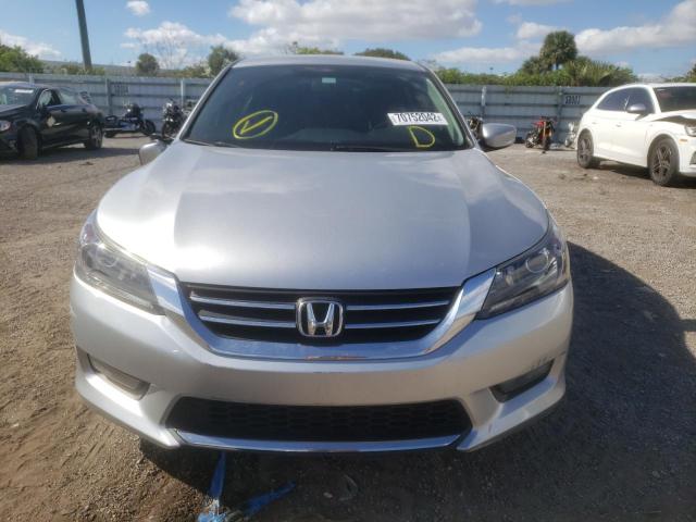Photo 5 from auction – 2015 HONDA ACCORD SPO with VIN 1HGCR2F58FA106959