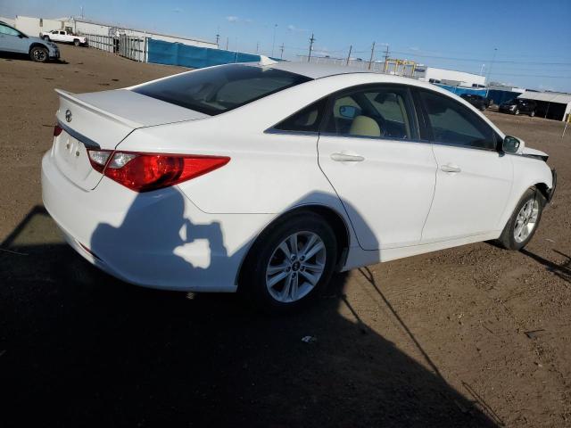 Photo 3 from auction – 2013 HYUNDAI SONATA GLS with VIN 5NPEB4ACXDH690140