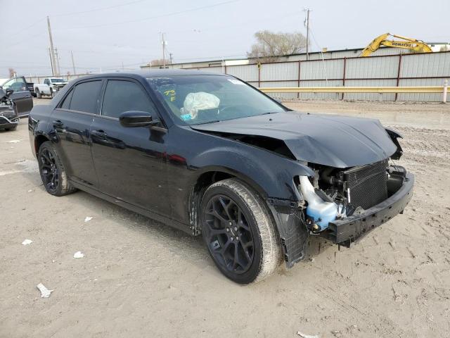 Photo 4 from auction – 2019 CHRYSLER 300 TOURIN with VIN 2C3CCAAG8KH614285