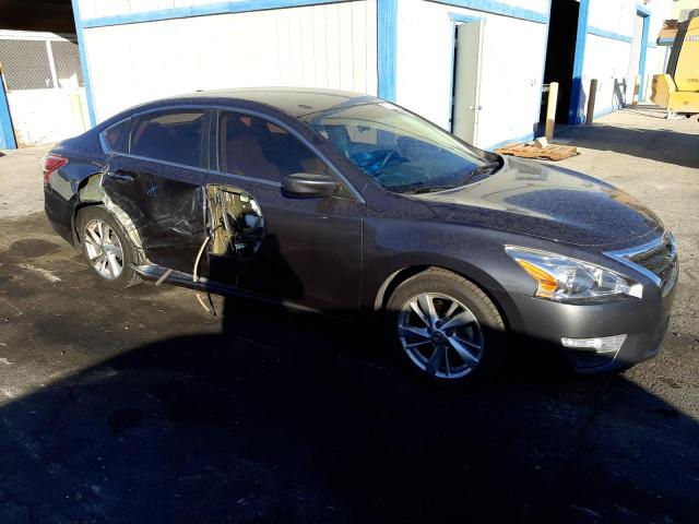 Photo 4 from auction – 2013 NISSAN ALTIMA 2.5 with VIN 1N4AL3AP5DN497067
