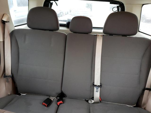 Photo 10 from auction – 2010 FORD ESCAPE XLS with VIN 1FMCU0C74AKB53539