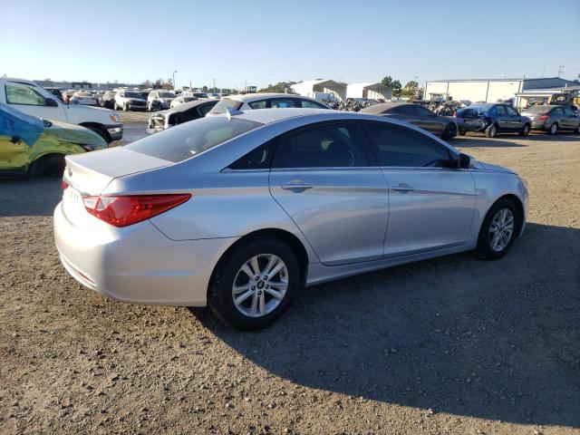 Photo 3 from auction – 2011 HYUNDAI SONATA GLS with VIN 5NPEB4AC8BH250110