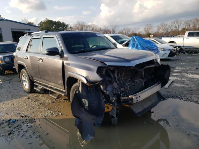 Photo 4 from auction – 2019 TOYOTA 4RUNNER SR with VIN JTEZU5JR0K5208001