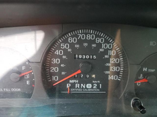 Photo 9 from auction – 1998 FORD CROWN VICT with VIN 2FAFP71W4WX153885